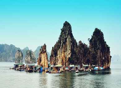 Halong Bay Discovery with 4-star Phoenix Cruise (2D1N)